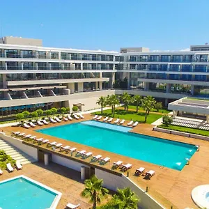 Hotel On'live, Cesme